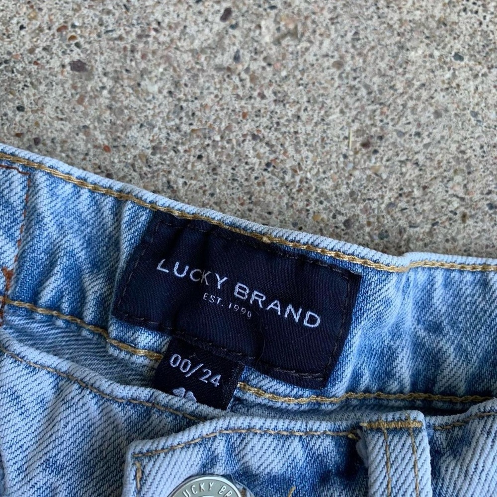 High Rise Wide Leg Jeans - Picture 3 of 8